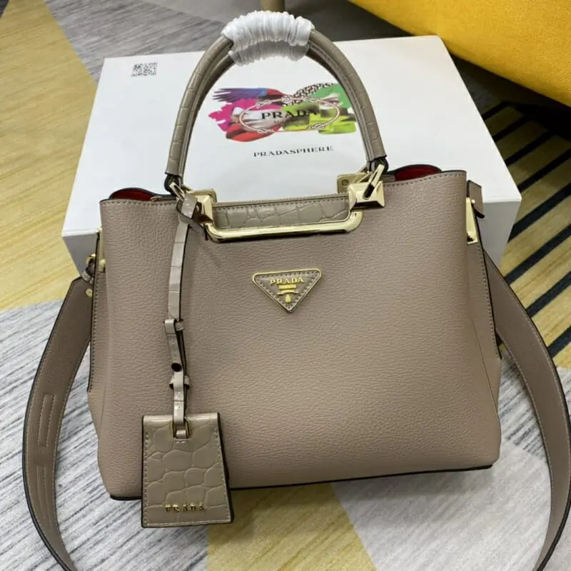 prada aaa qualite sac a main  pour femme s_122a632